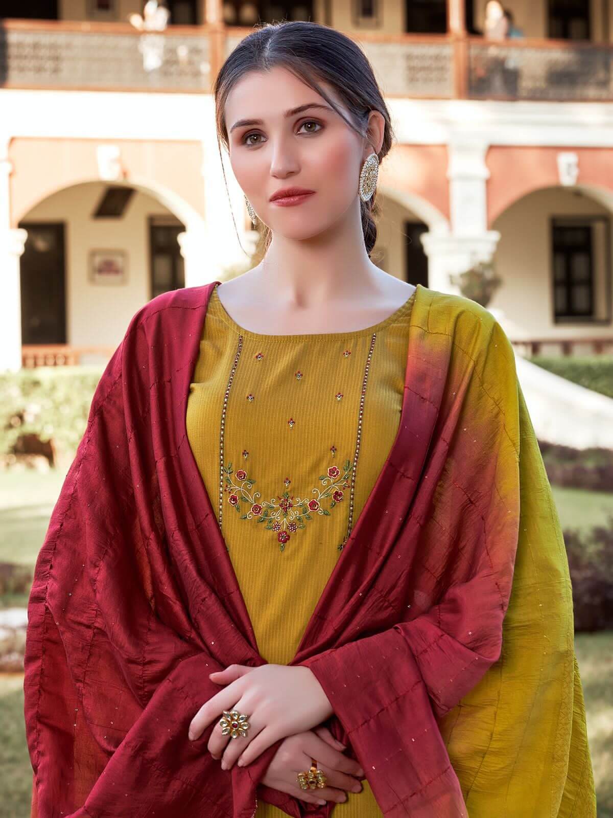 TAWAKKAL FABRICS LUXURY COTTON VOL 3 CATALOGUE WHOLESALE PAKISTANI SUITS  COLLECTION SURAT - Salwar Kameez Wholesaler | Kurtis Wholesaler | Sarees