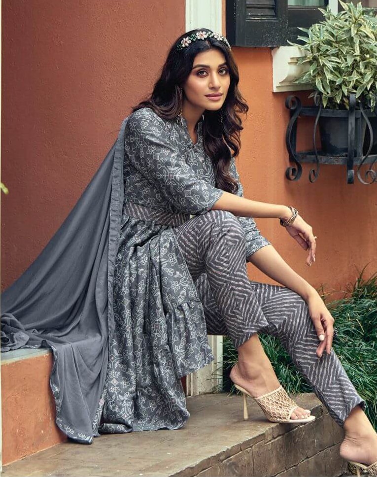 Poonam Rivaaz Naira Cut Kurti with Pant and Dupatta Catalog, Buy Poonam Rivaaz Naira Cut Kurti with Pant and Dupatta Full Catalog in Wholesale Price Online From Aarvee Creation