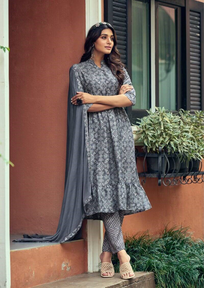Poonam Rivaaz Naira Cut Kurti with Pant and Dupatta Catalog, Buy Poonam Rivaaz Naira Cut Kurti with Pant and Dupatta Full Catalog in Wholesale Price Online From Aarvee Creation